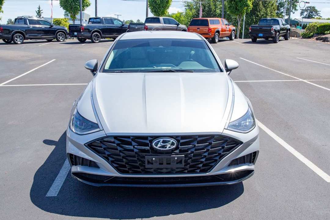 2023 Hyundai Sonata SEL - Image 2