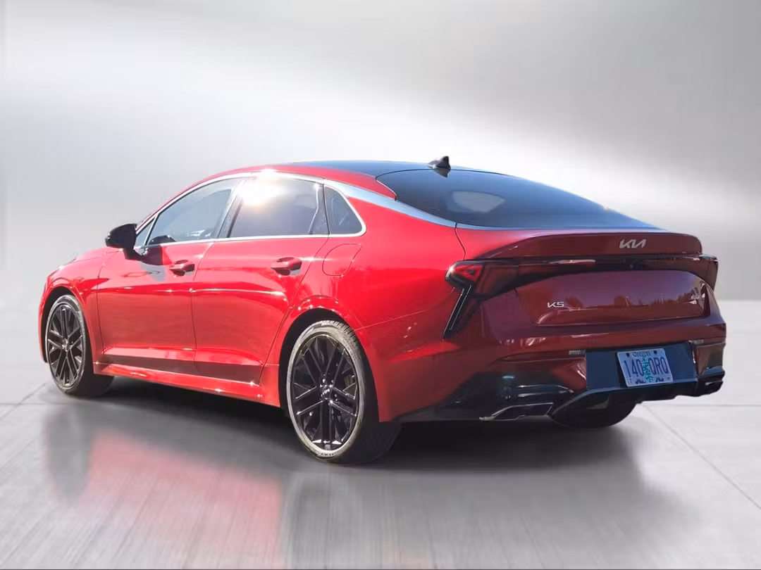 2025 Kia K5 GT - Image 3