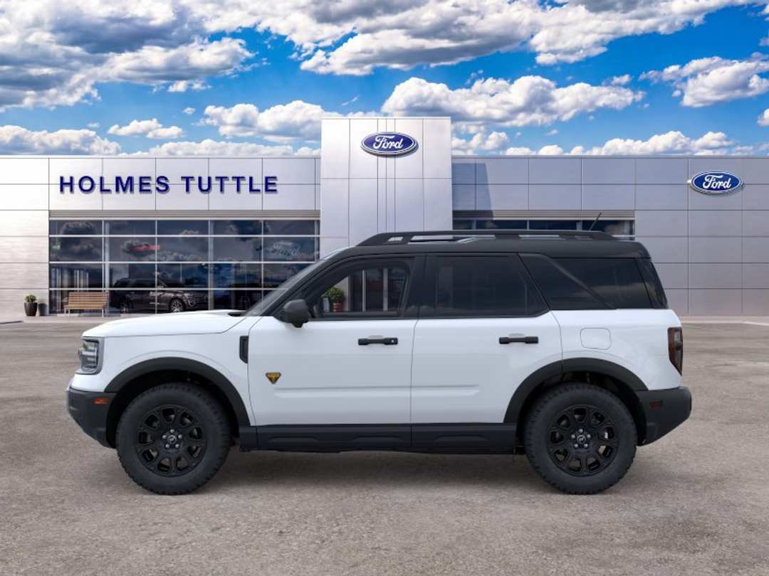 2026 Ford Bronco Sport Badlands - Image 3
