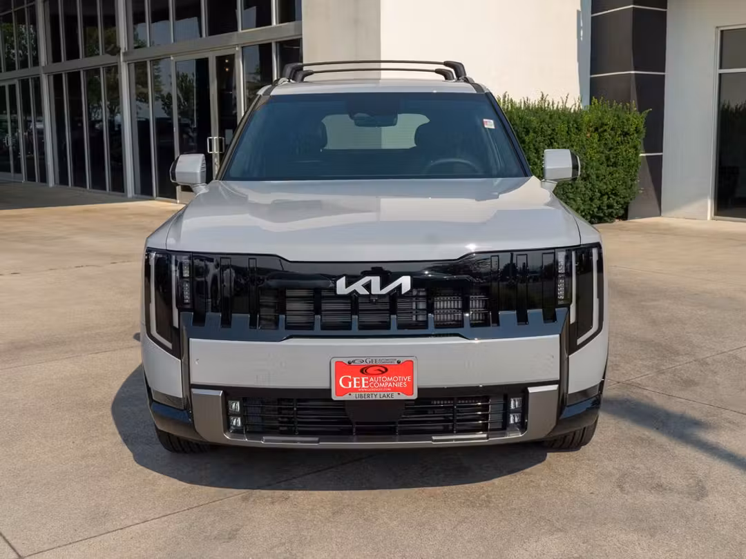 2027 Kia Telluride SXPrestige - Image 2