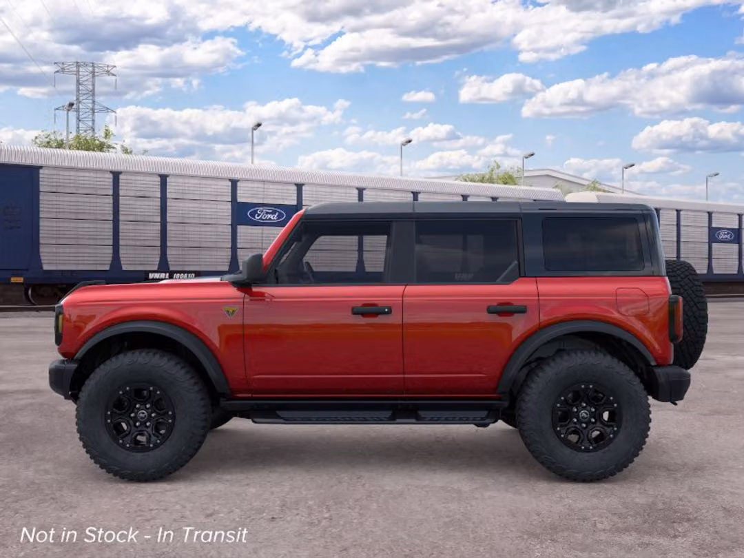 2026 Ford Bronco Badlands - Image 3