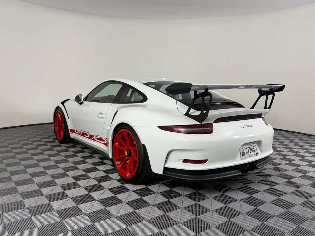 2016 Porsche 911 GT3 RS - Image 3