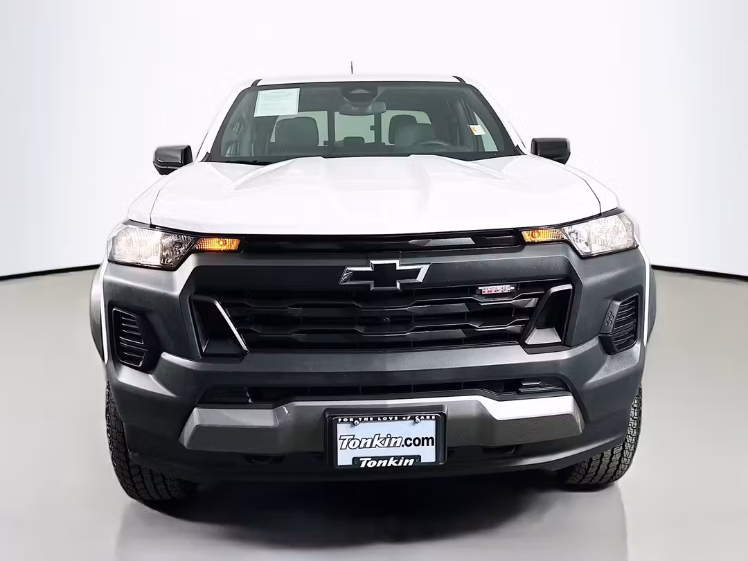 2026 Chevrolet Colorado Trail Boss - Image 3
