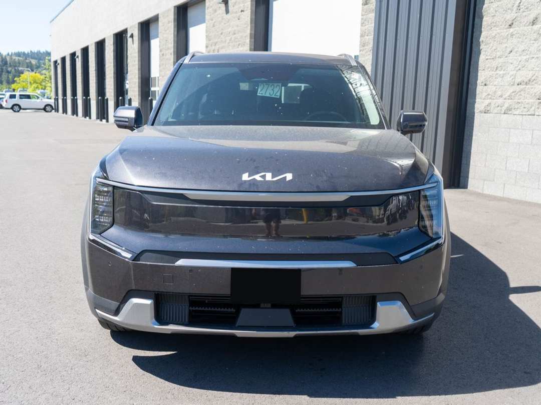 2024 Kia Ev9 Wind - Image 2