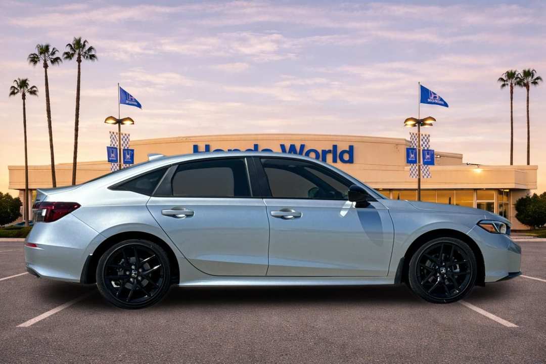 2026 Honda Civic Hybrid Sport - Image 3