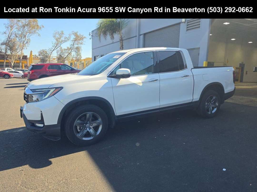 2023 Honda Ridgeline RTLE - Image 3