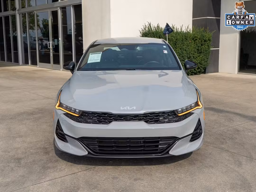 2024 Kia K5 GTLine - Image 2