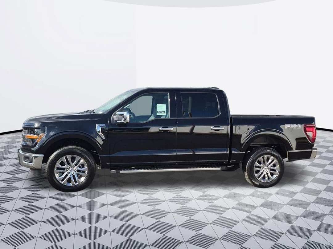 2026 Ford F-150 XLT - Image 3