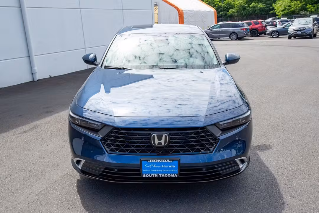 2026 Honda Accord Hybrid Touring - Image 3