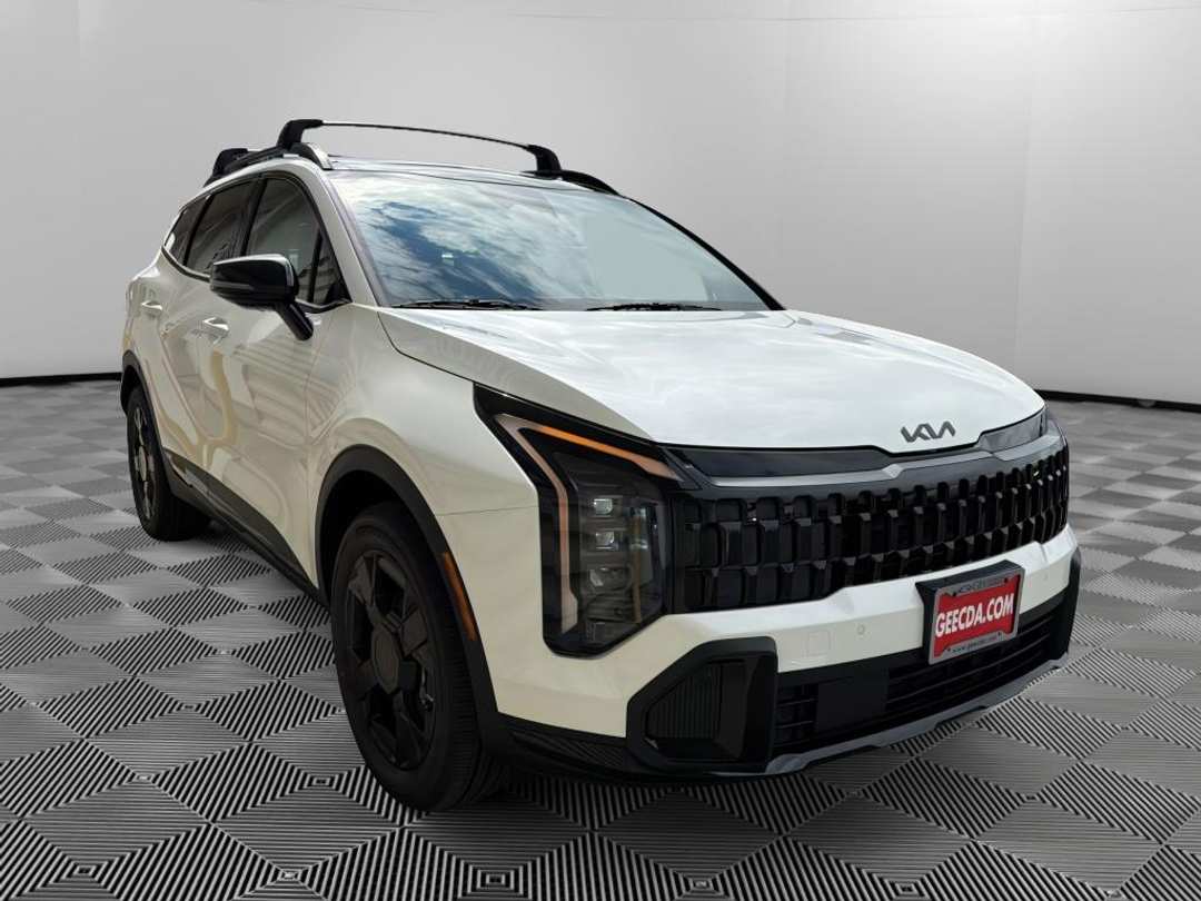 2027 Kia Sportage Hybrid XLine - Image 3