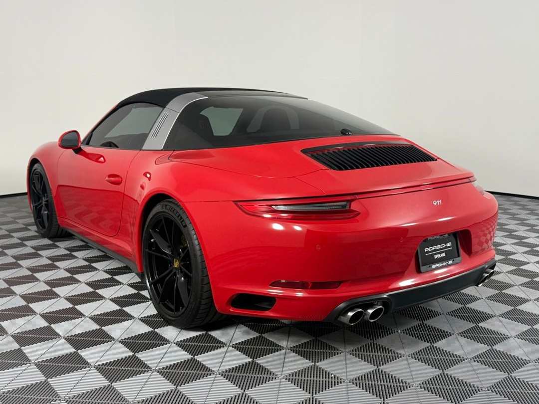 2017 Porsche 911 Targa 4S - Image 3