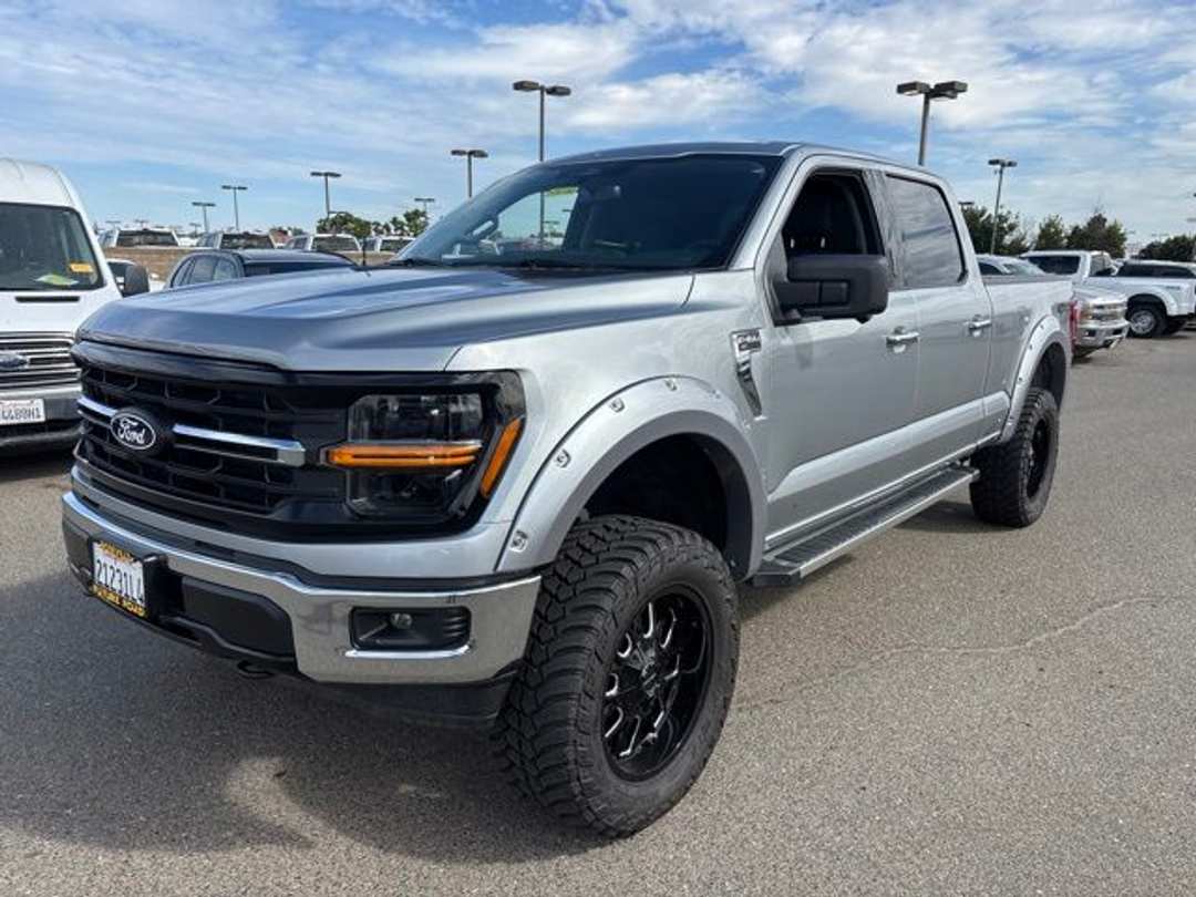 2024 Ford F-150 XLT - Image 2