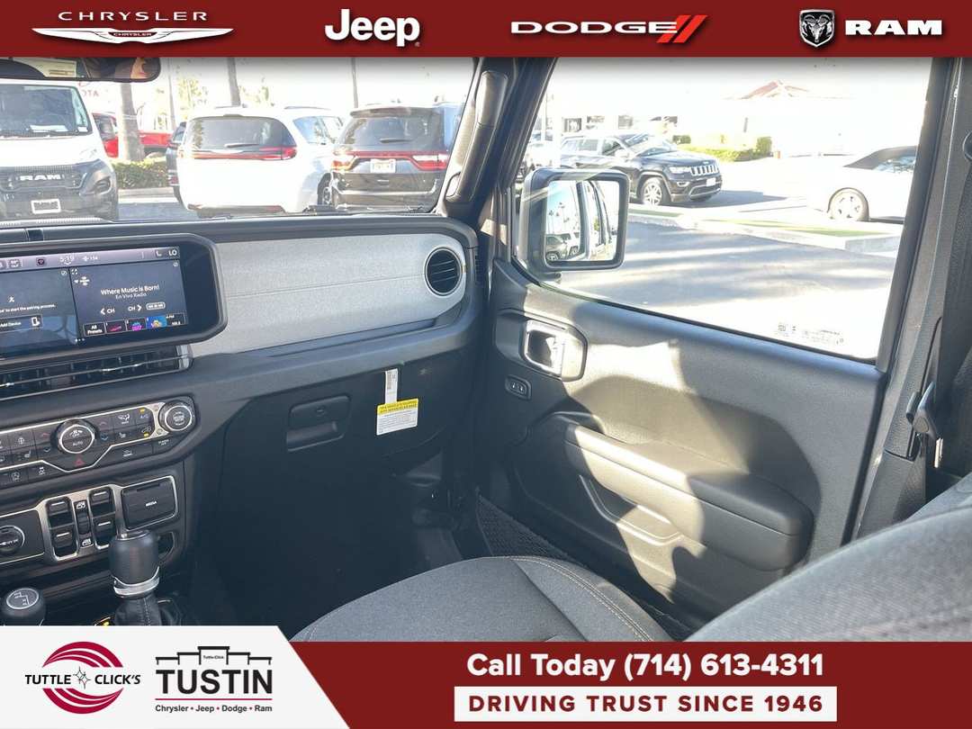 2026 Jeep Wrangler California Edition - Image 3