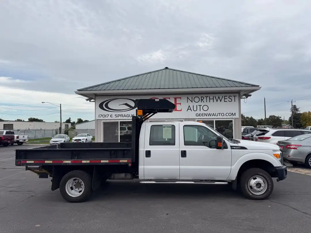 2016 Ford F-350Sd XL - Image 2