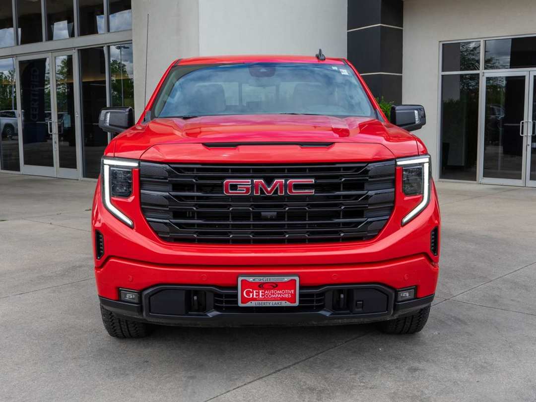 2026 GMC Sierra 1500 Elevation - Image 2