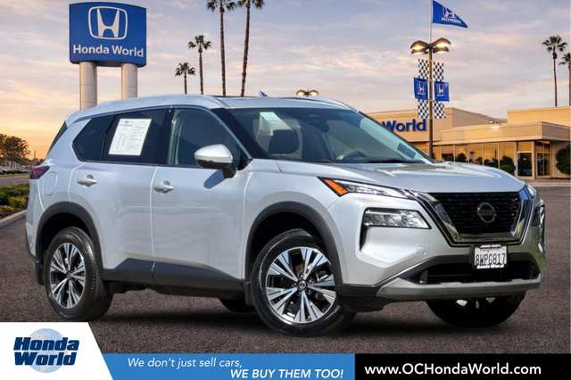 2021 Nissan Rogue SV