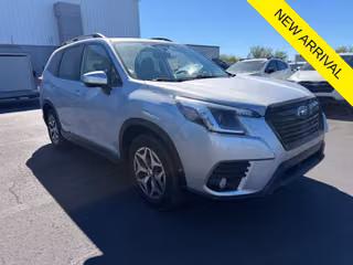 2023 Subaru Forester Premium