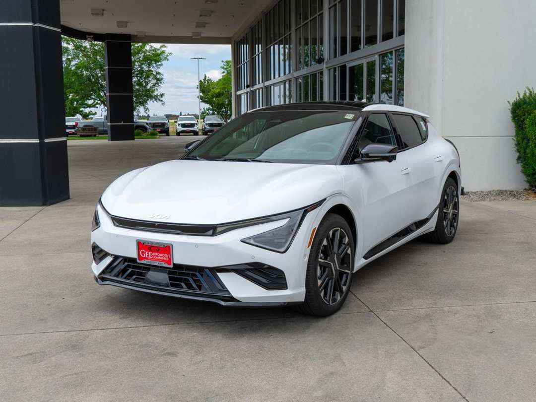 2026 Kia Ev6 GTLine - Image 3