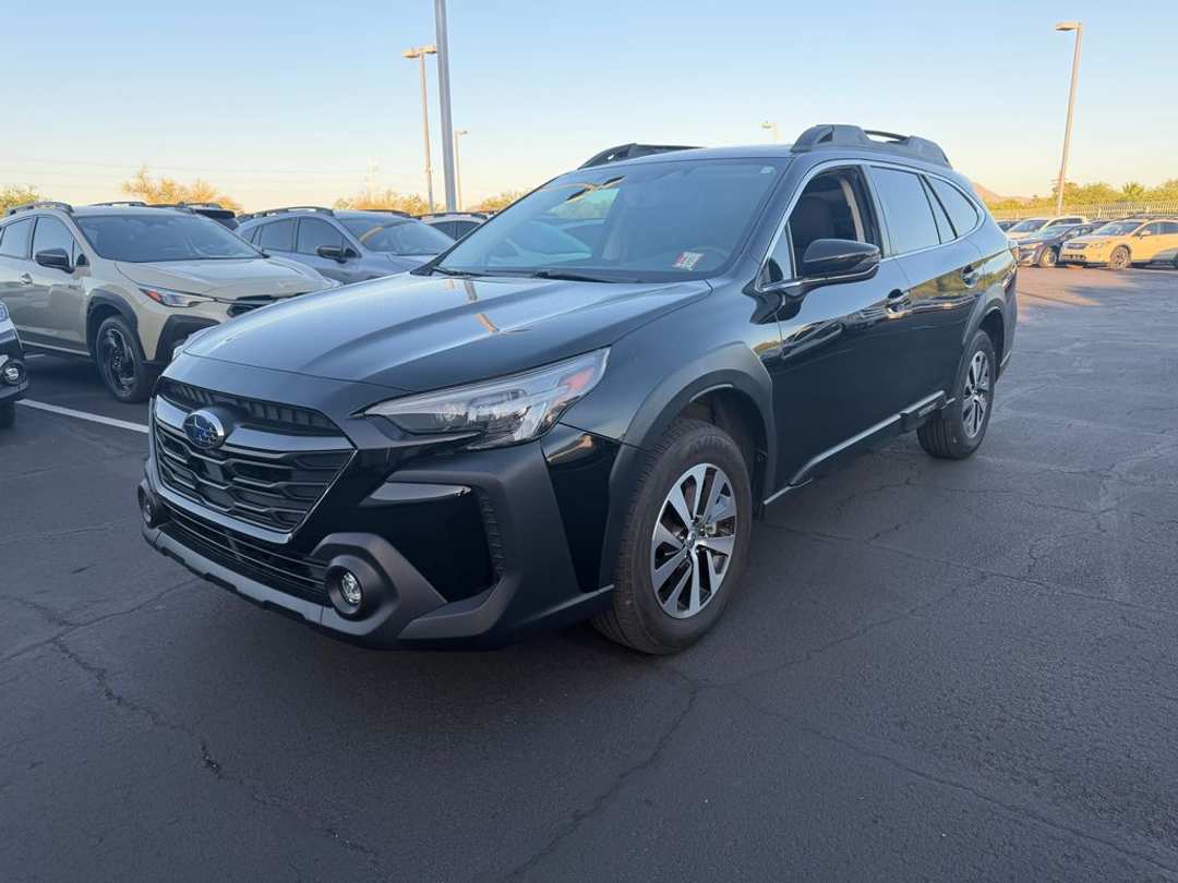 2024 Subaru Outback Premium - Image 3