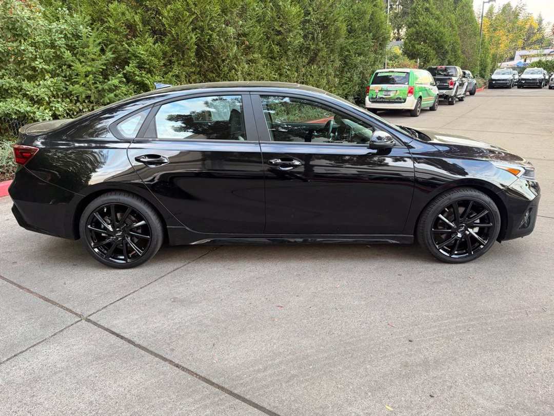 2024 Kia Forte GT - Image 2
