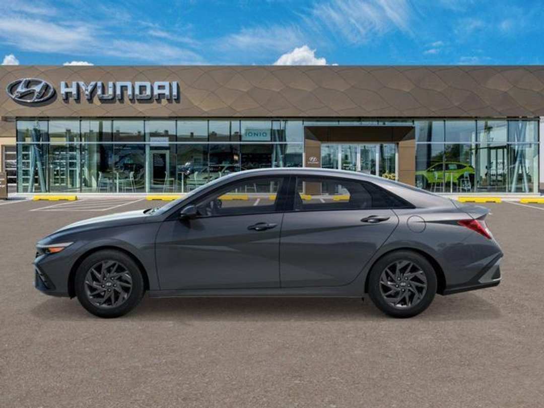 2026 Hyundai Elantra Hybrid Blue - Image 3