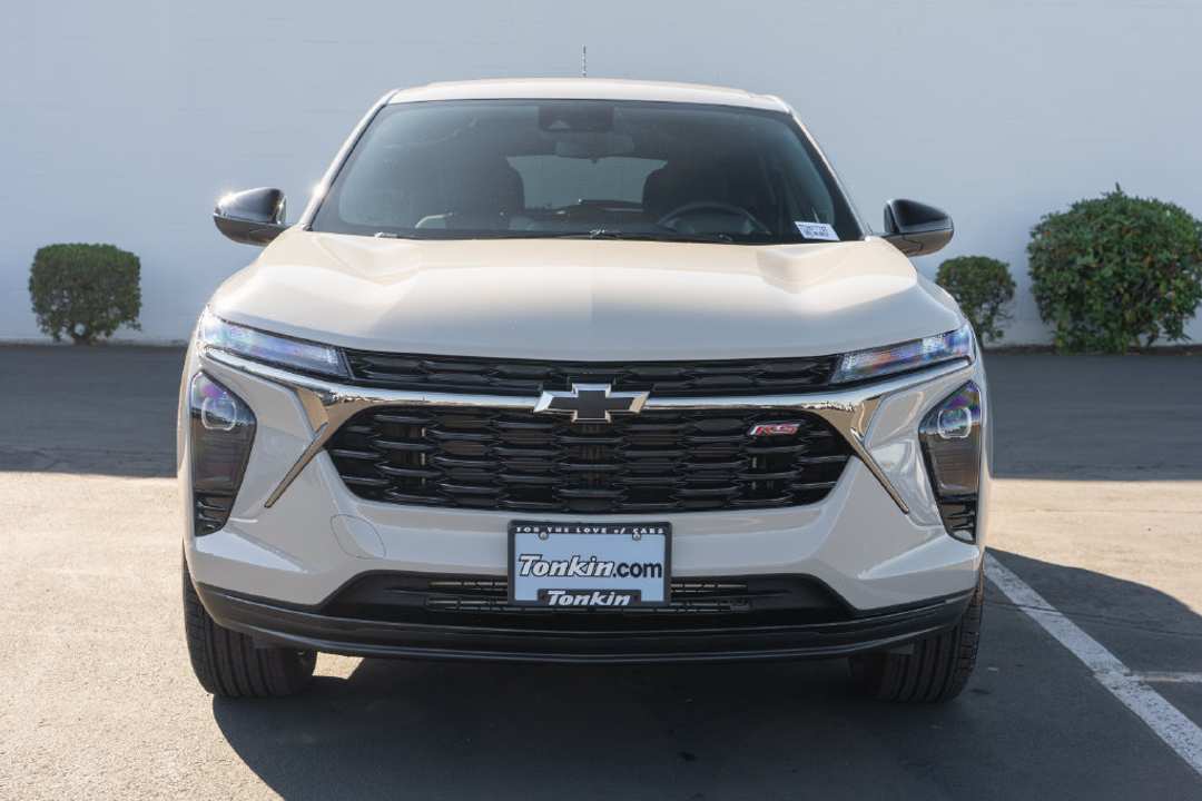 2026 Chevrolet Trax 1RS - Image 2