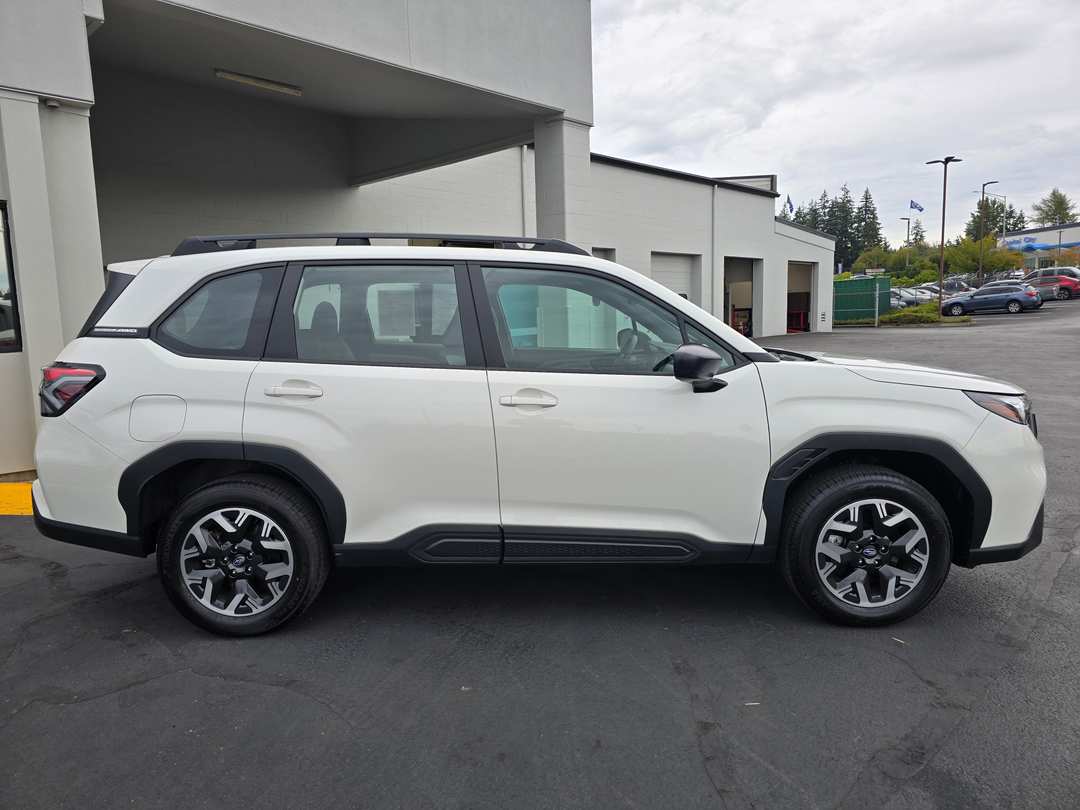 2026 Subaru Forester Base - Image 3