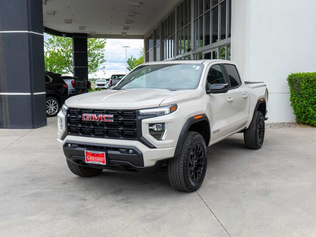 2026 GMC Canyon Elevation - Image 3