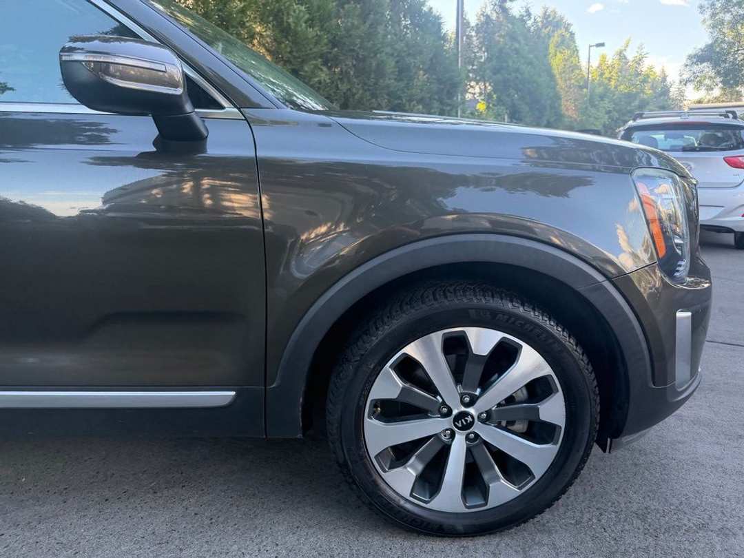 2020 Kia Telluride S - Image 3
