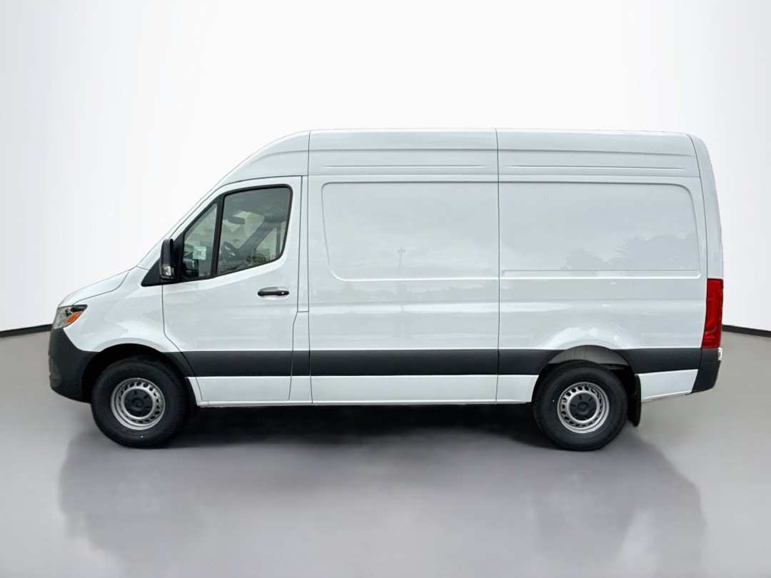 2027 Mercedes-Benz Sprinter 2500 - Image 3