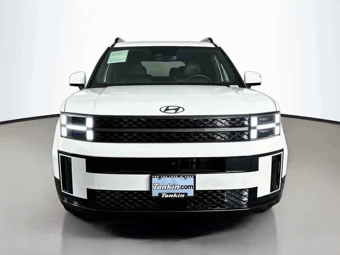 2024 Hyundai Santa Fe Calligraphy - Image 2