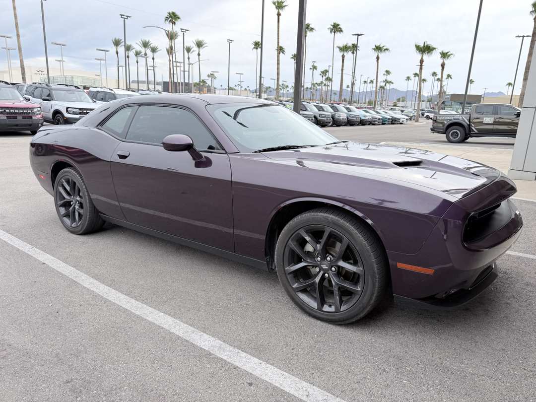 2021 Dodge Challenger SXT - Image 3