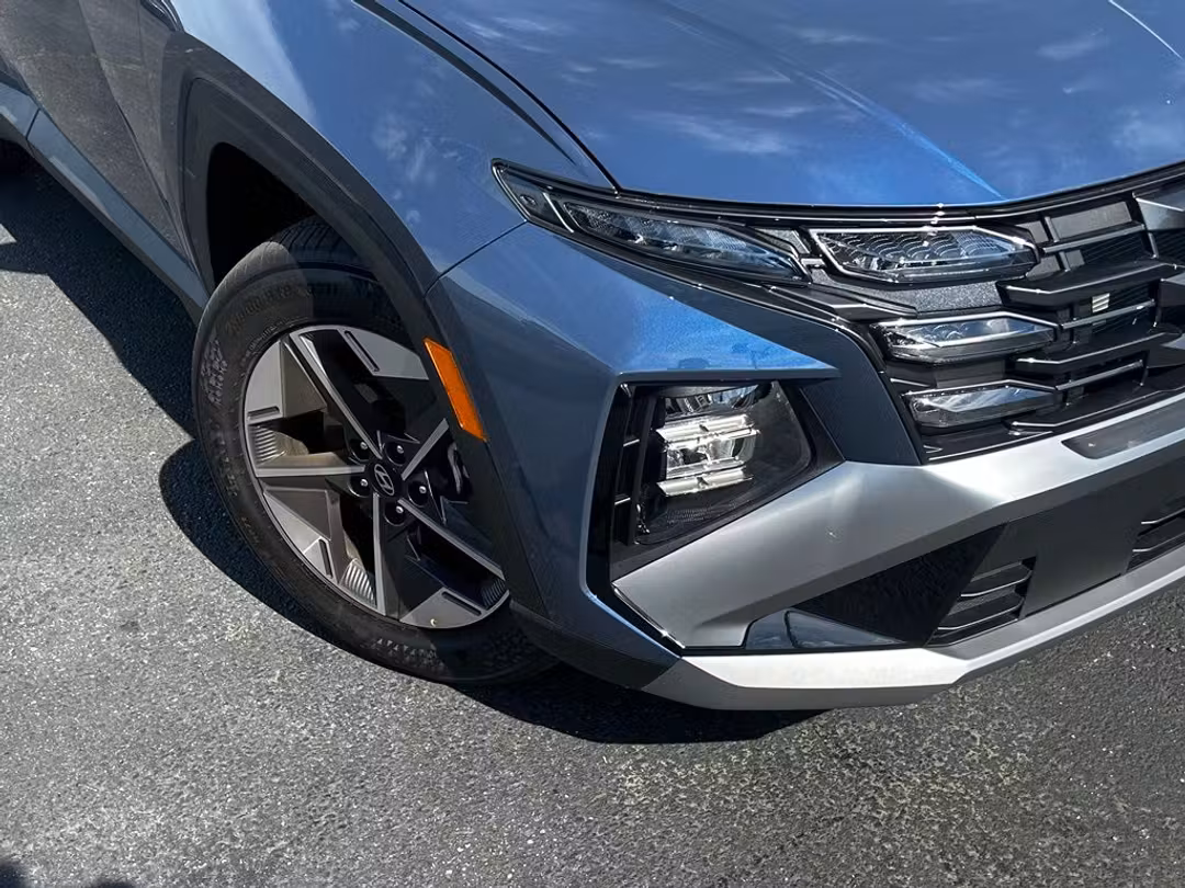 2026 Hyundai Tucson SEL Premium - Image 2