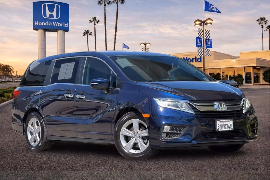 2020 Honda Odyssey EX - Image 2