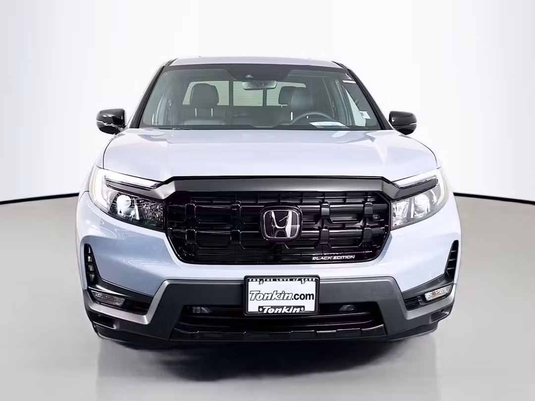 2026 Honda Ridgeline Black Edition - Image 2