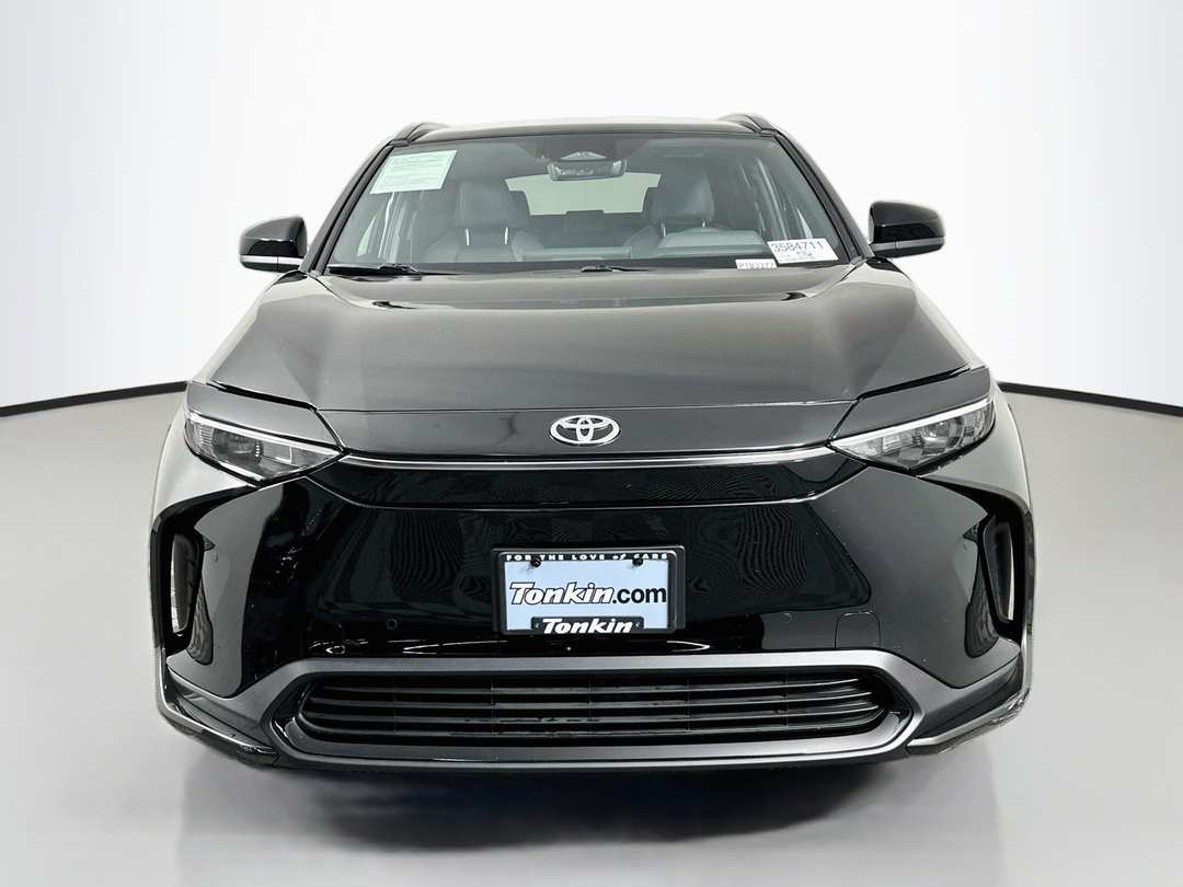 2025 Toyota Bz4X XLE - Image 2