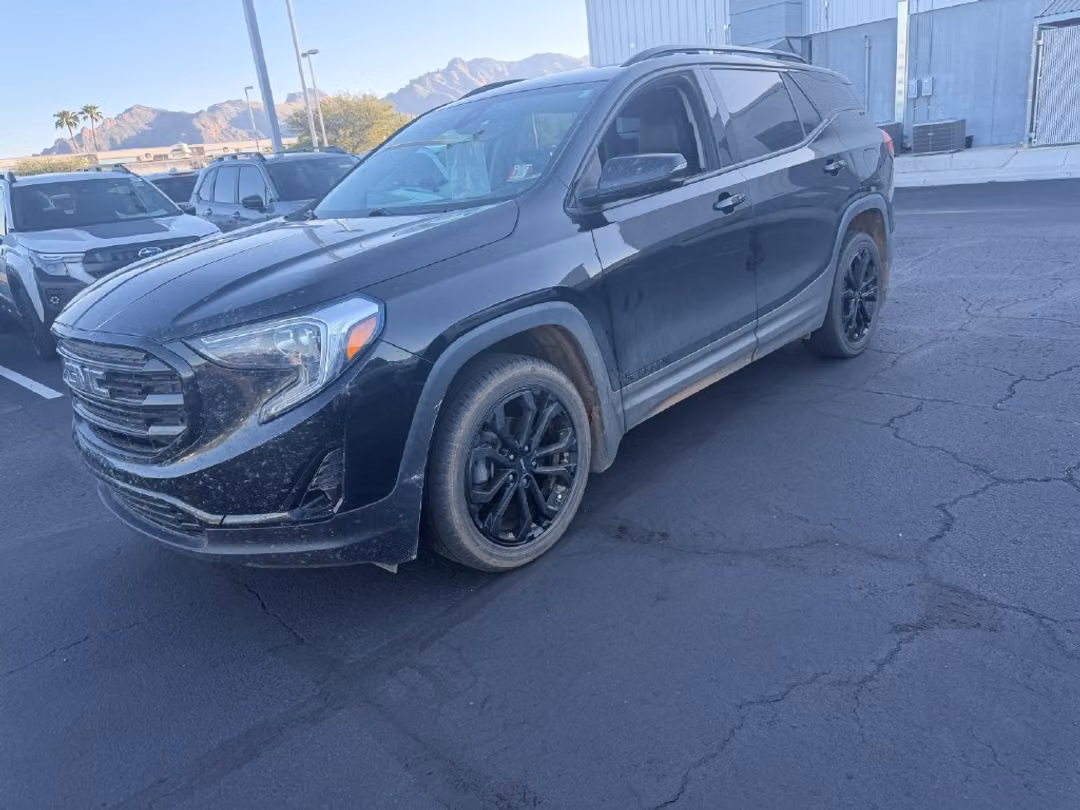 2021 GMC Terrain SLT - Image 3