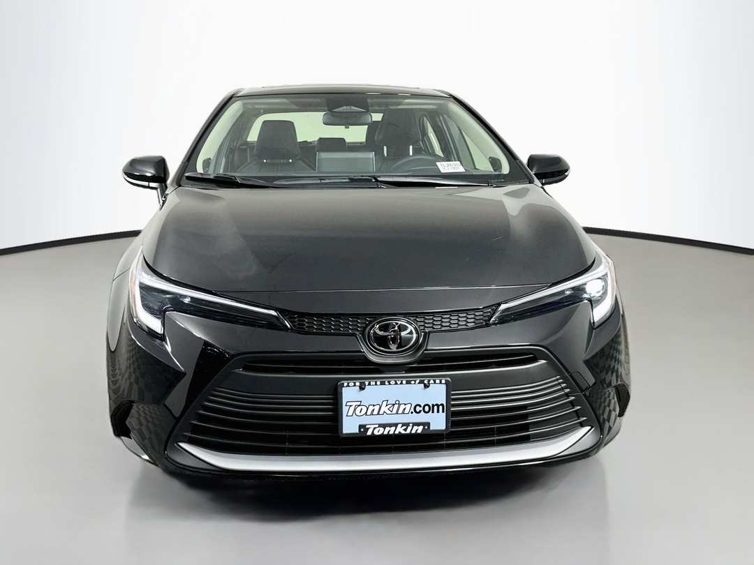 2026 Toyota Corolla Hybrid XLE - Image 2