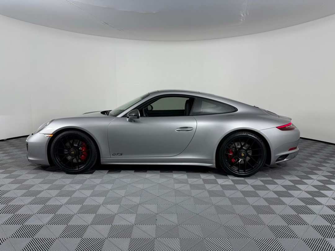 2018 Porsche 911 Carrera 4 GTS - Image 2