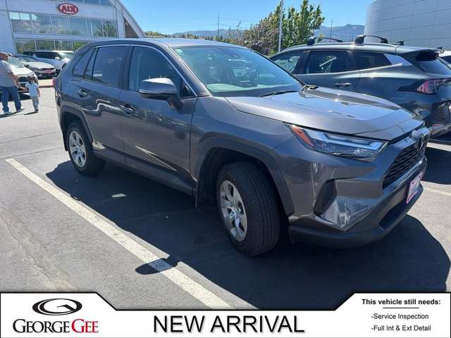 2023 Toyota Rav4 LE