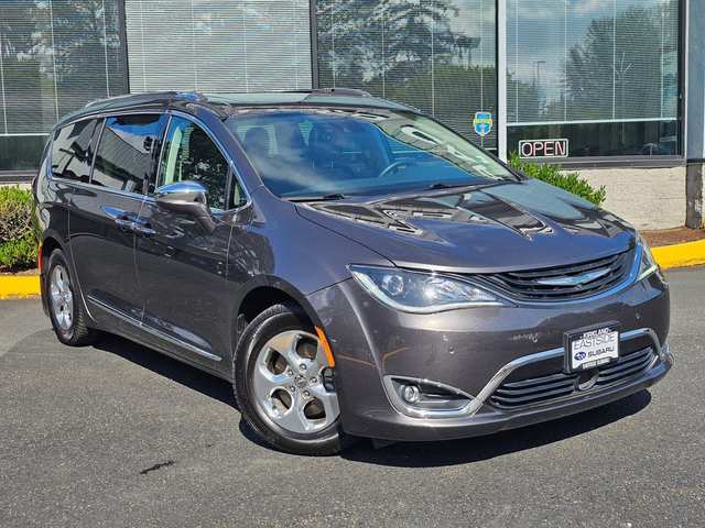 2018 Chrysler Pacifica Hybrid Limited