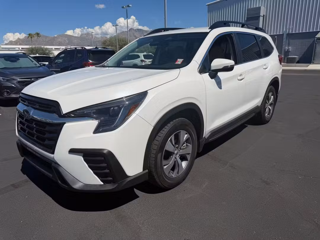 2023 Subaru Ascent Premium - Image 3