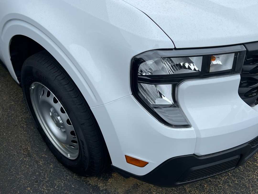 2026 Ford Maverick XL - Image 2