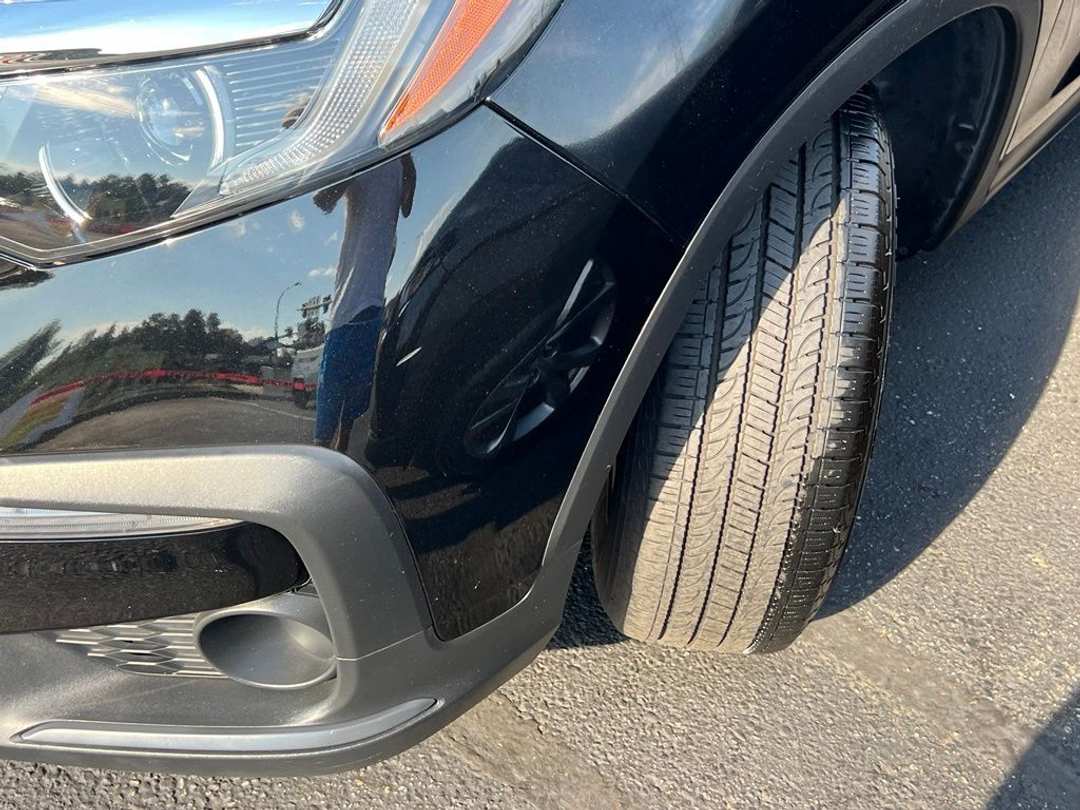 2019 Honda Pilot LX - Image 3