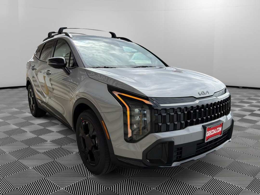 2027 Kia Sportage Hybrid XLine - Image 3
