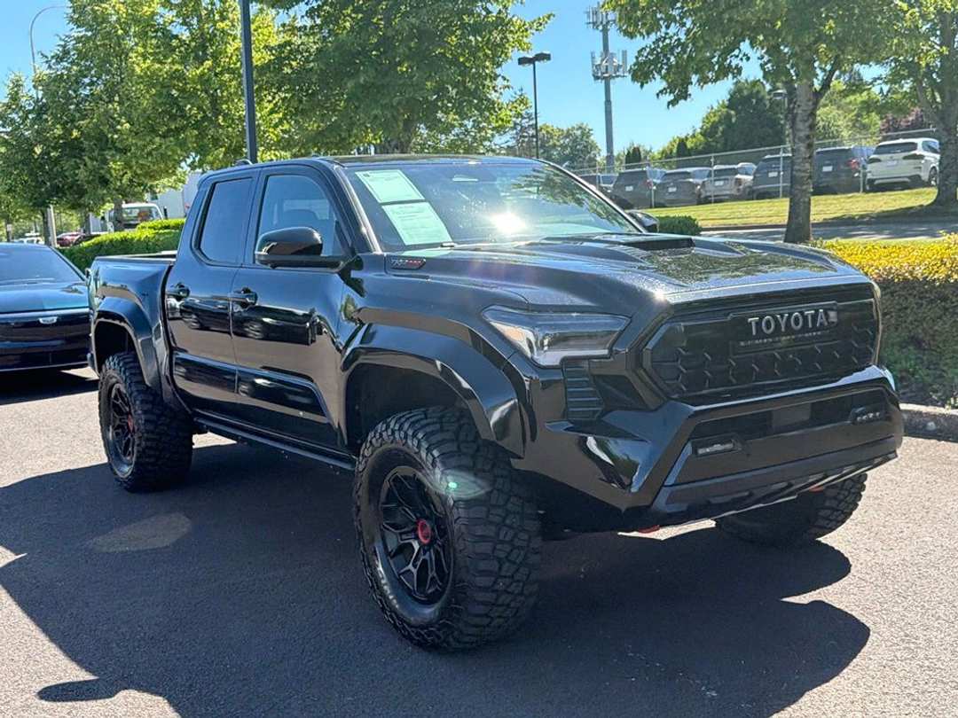 2026 Toyota Tacoma Hybrid TRD Pro - Image 2