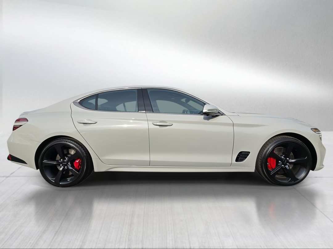2026 Genesis G70 3.3T Sport Prestige - Image 2