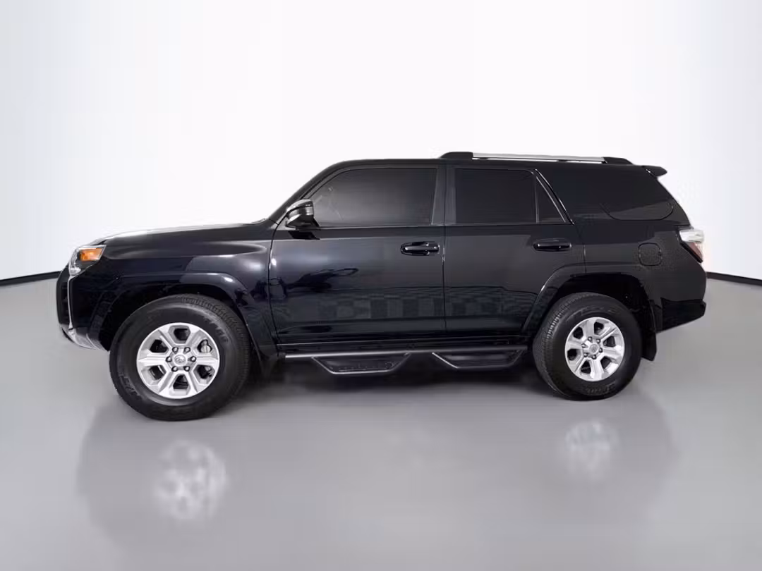 2023 Toyota 4Runner SR5 - Image 2