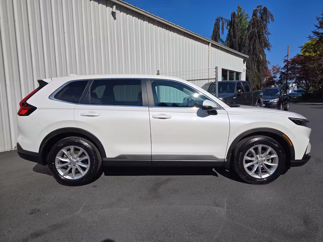 2024 Honda CR-V EX - Image 3