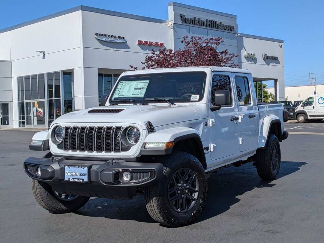 2026 Jeep Gladiator Sport S - Image 2